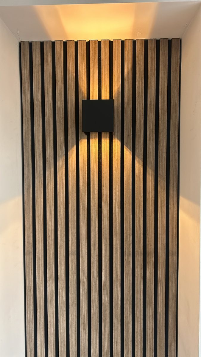 White Metro Shower Room